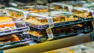 Plastic food packaging 